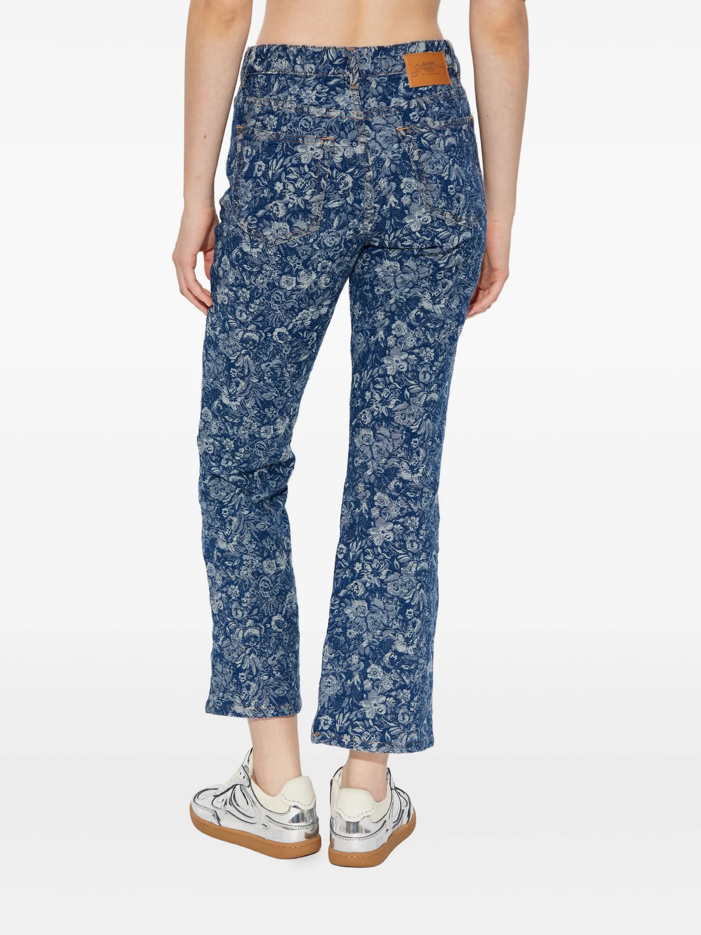 Betzy Cropped in Tapestry Denim