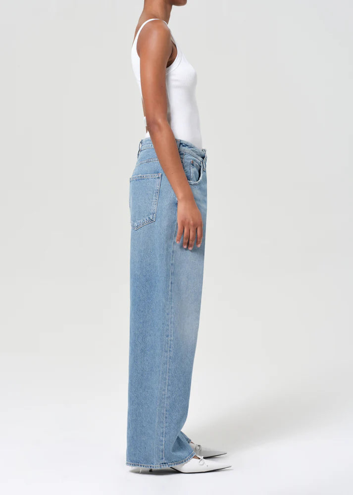 Vana Fold Jean in Mantra