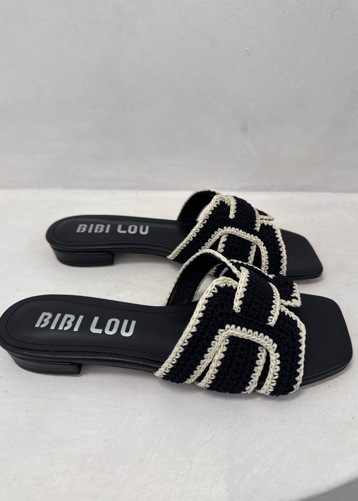 HOLLY FLAT SANDAL - BLACK KNIT - BIBI LOU