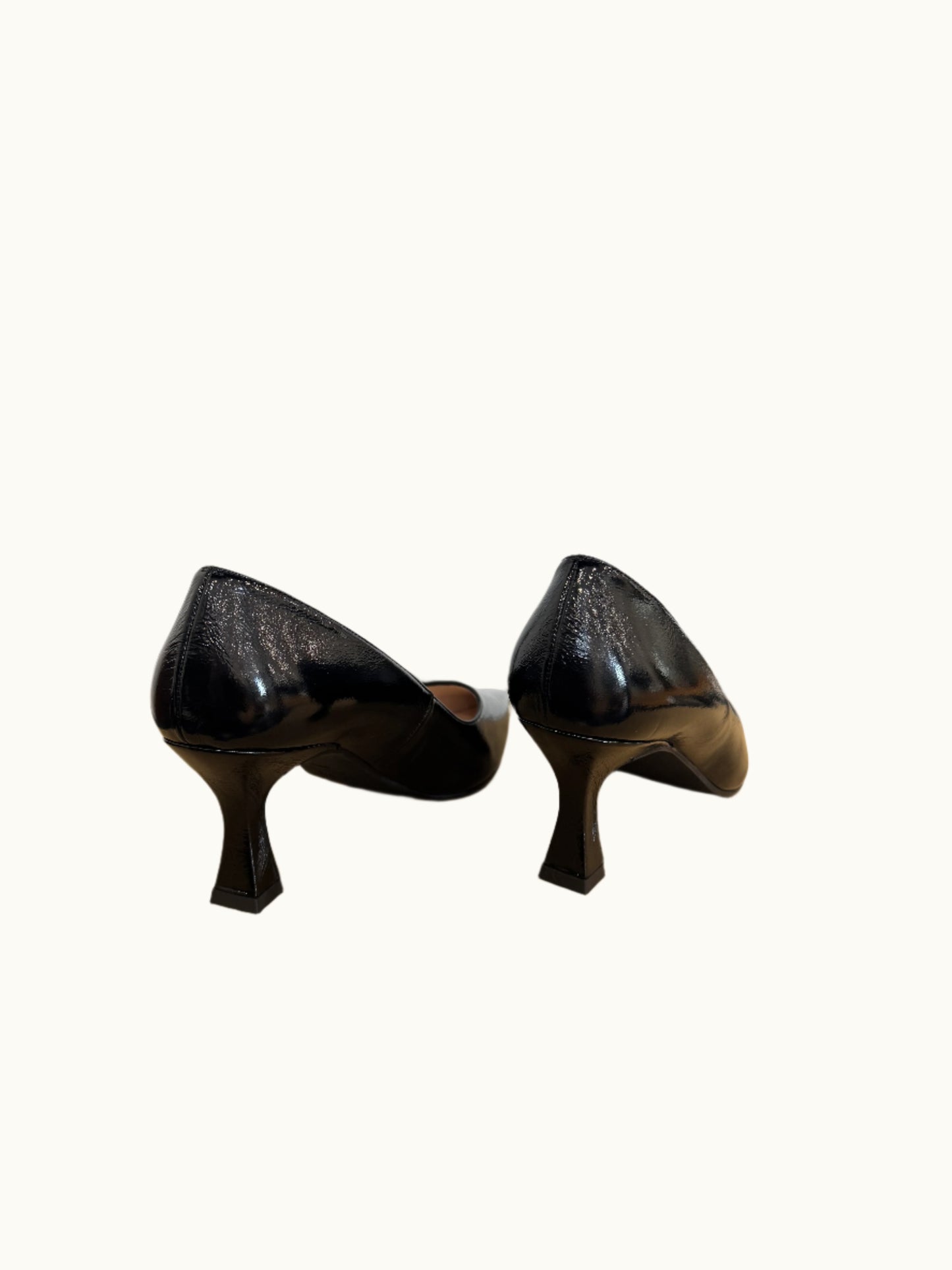 Jona Heel in Patent Black
