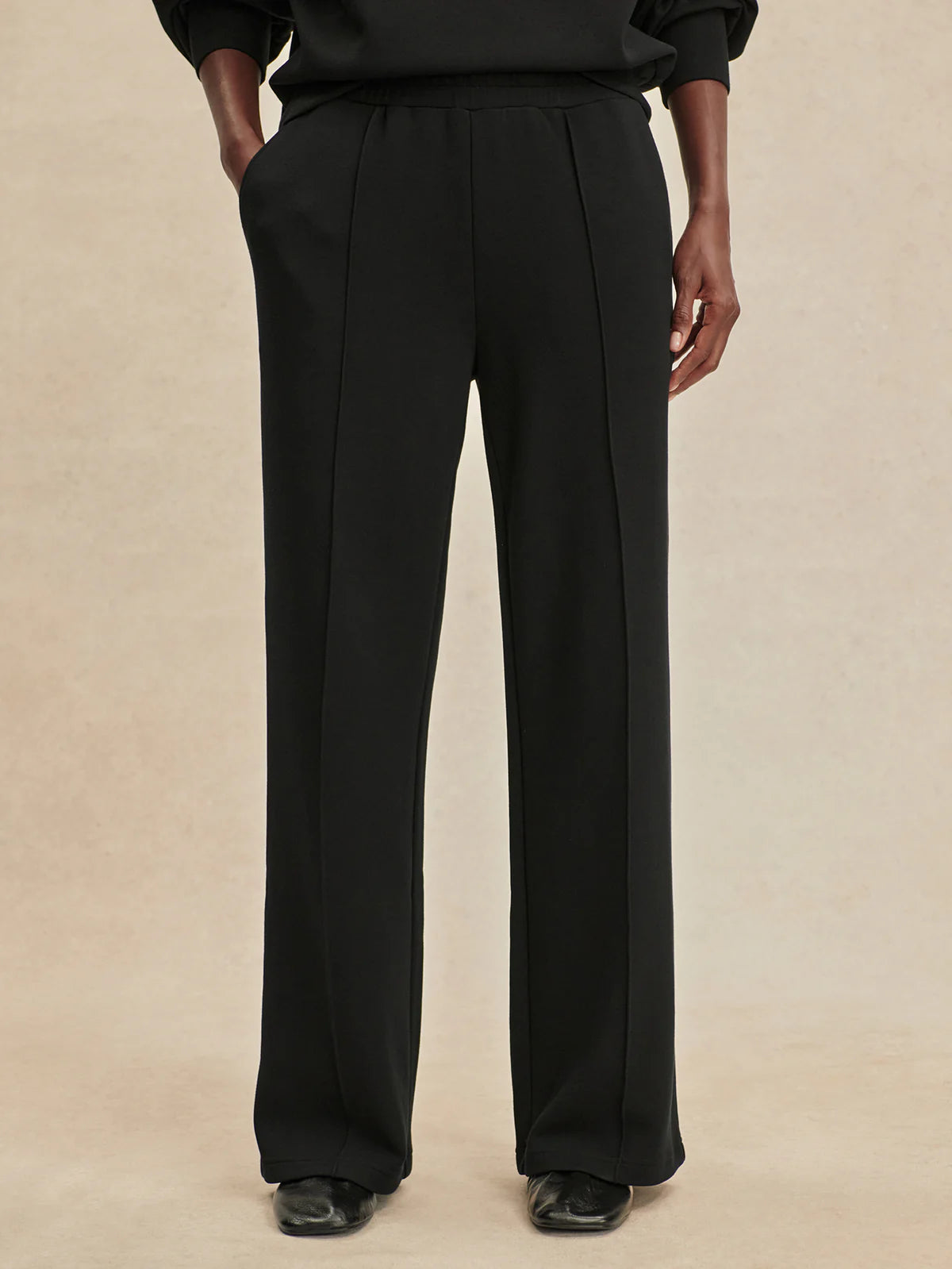 The Wide Leg Pant 28" in Black