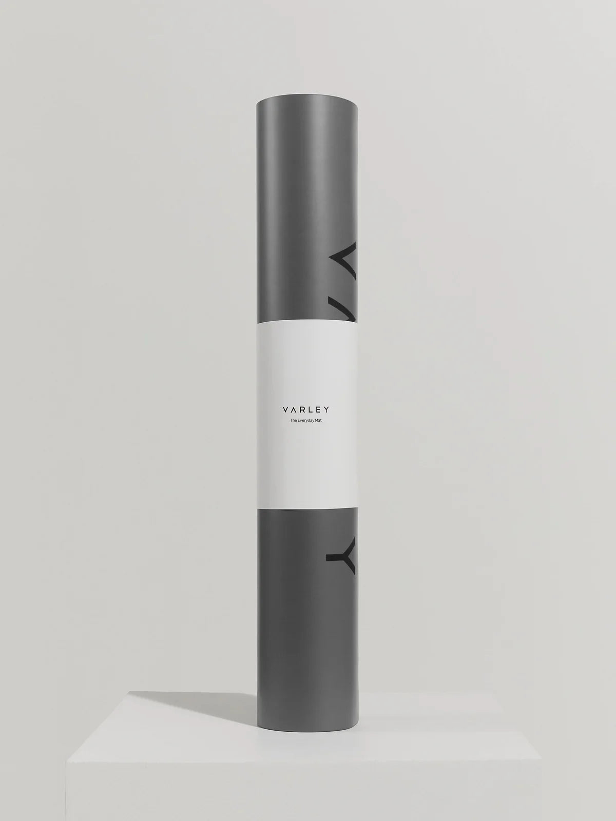 Varna Yoga Mat in Charcoal