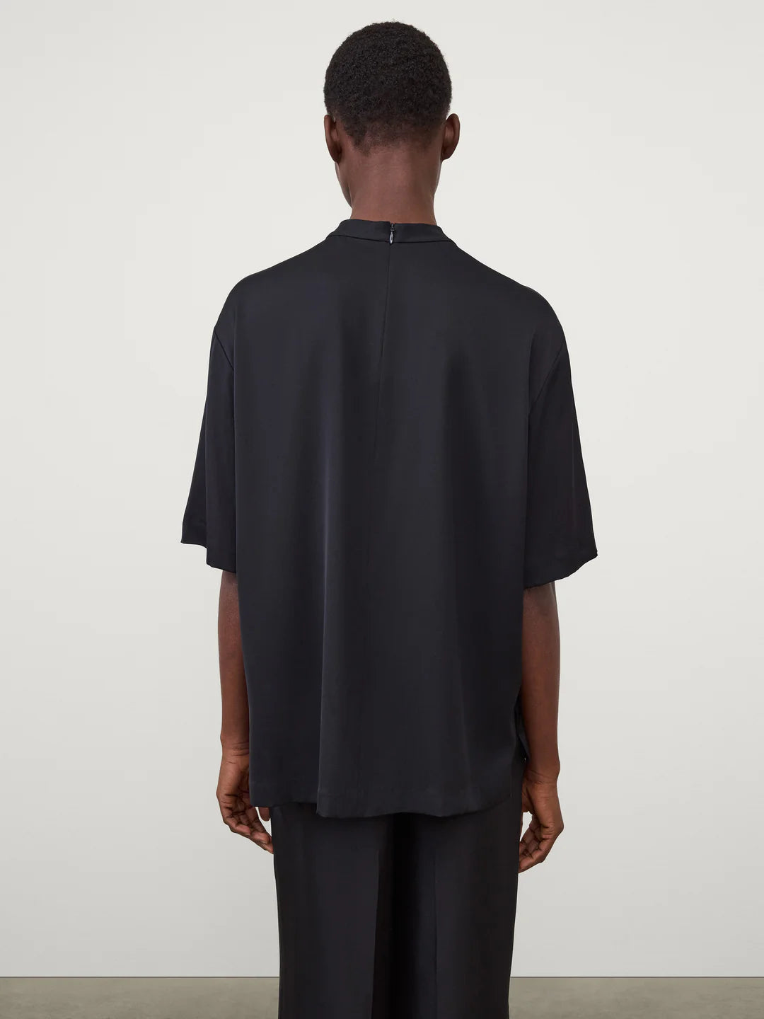 Oversized Round Neck T-Shirt in Midnight