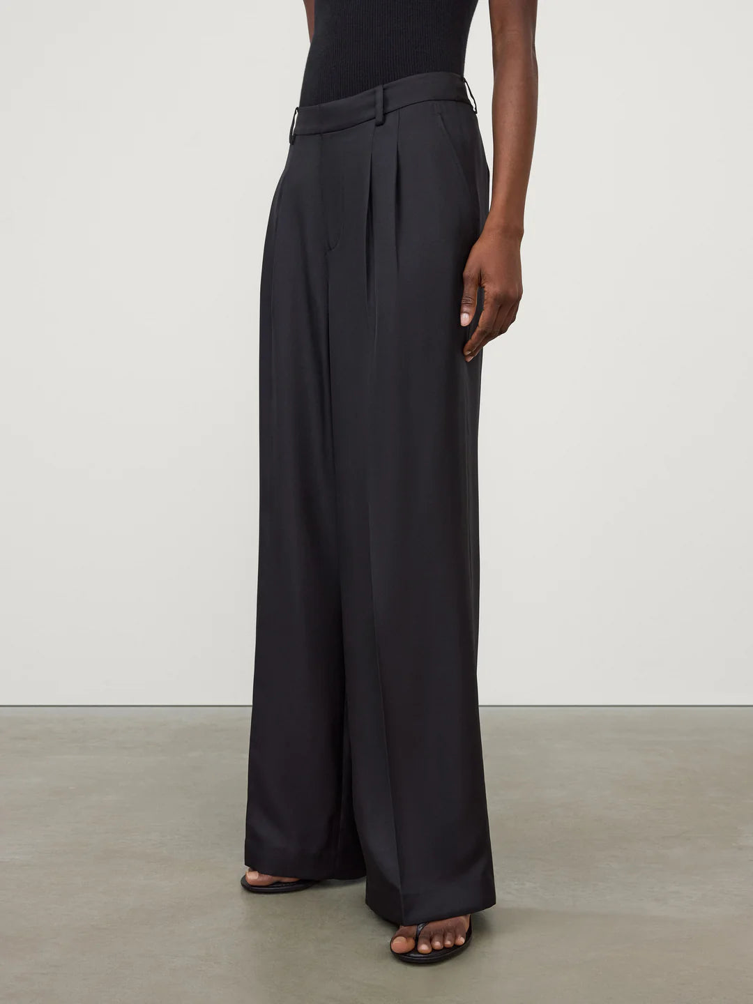 Tailored Wide Leg Trousers