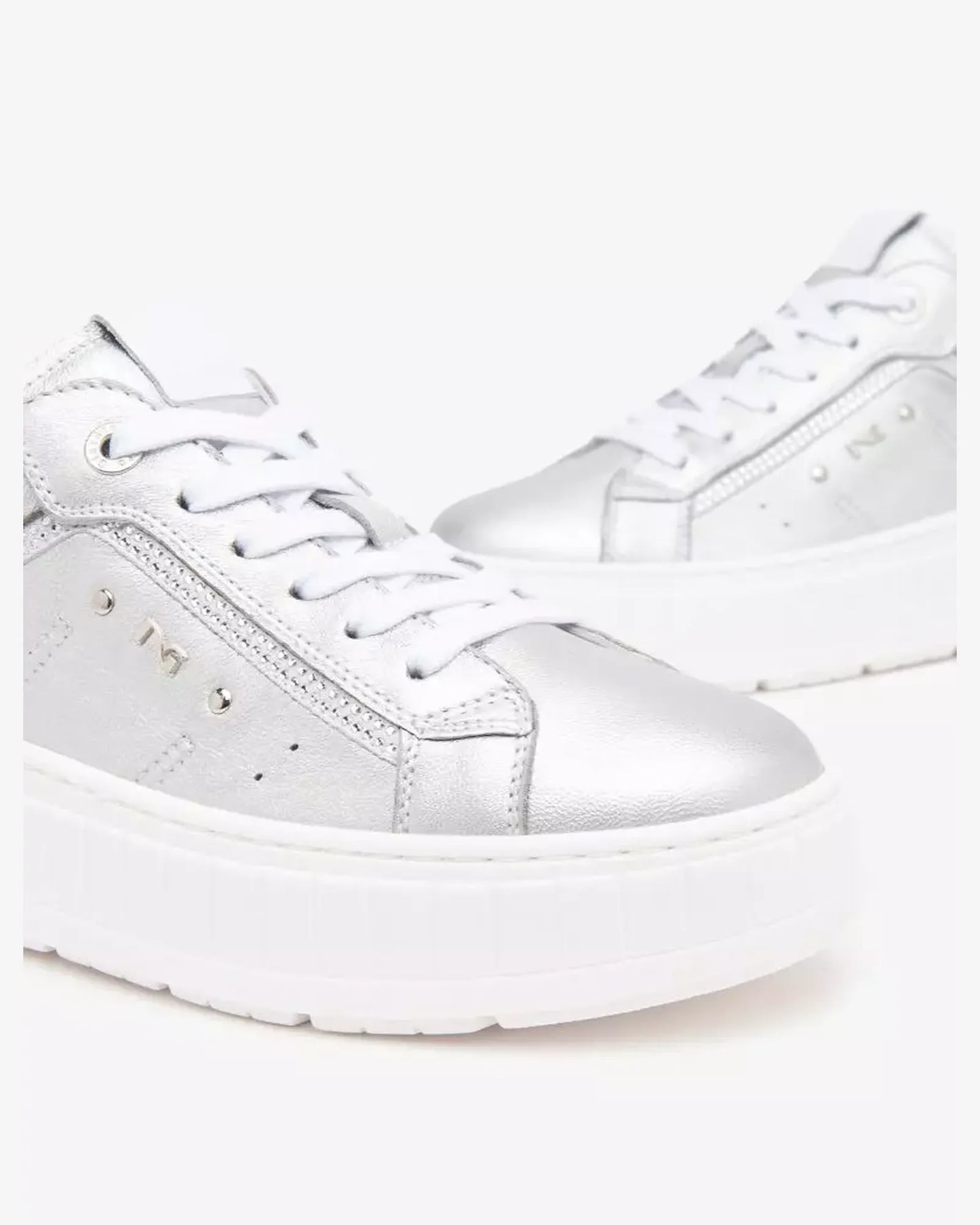 Platform Sneaker in Silver