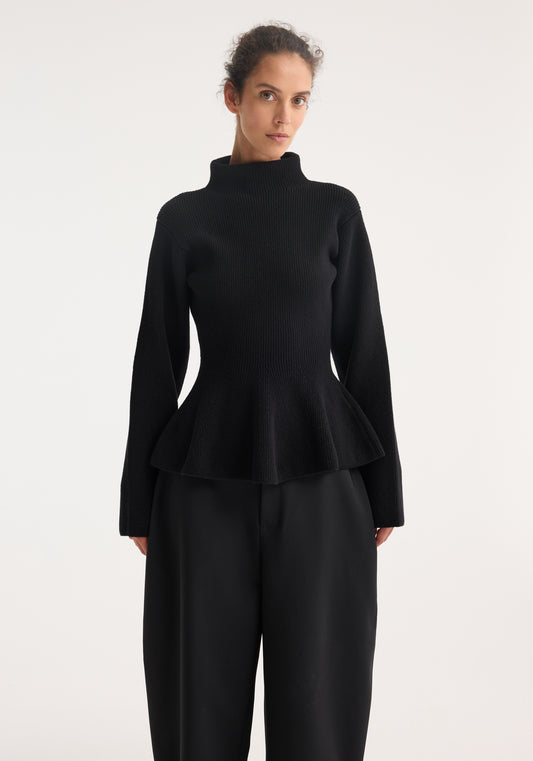 Sculptural knitted top