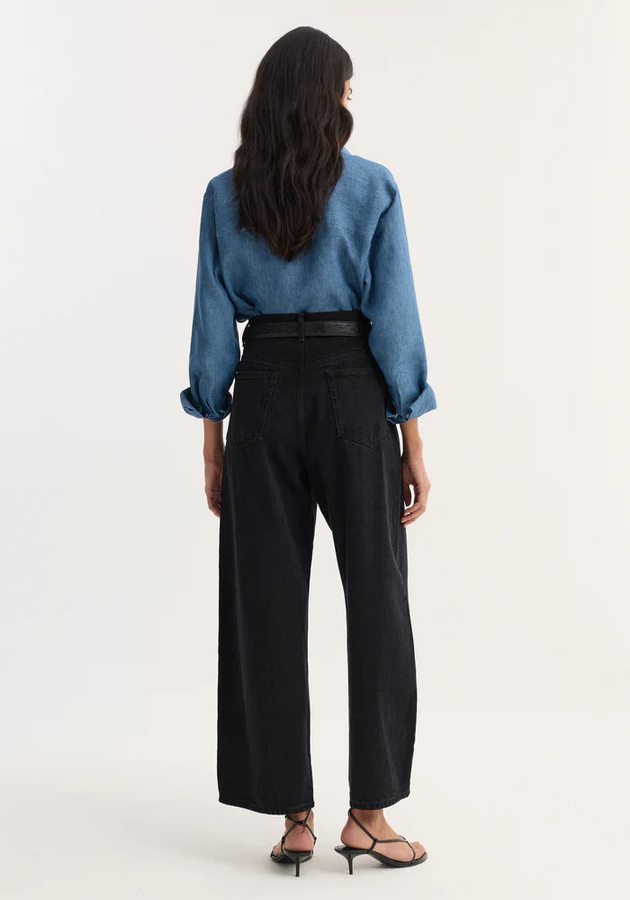 Classic Chambray Shirt in Ocean Blue