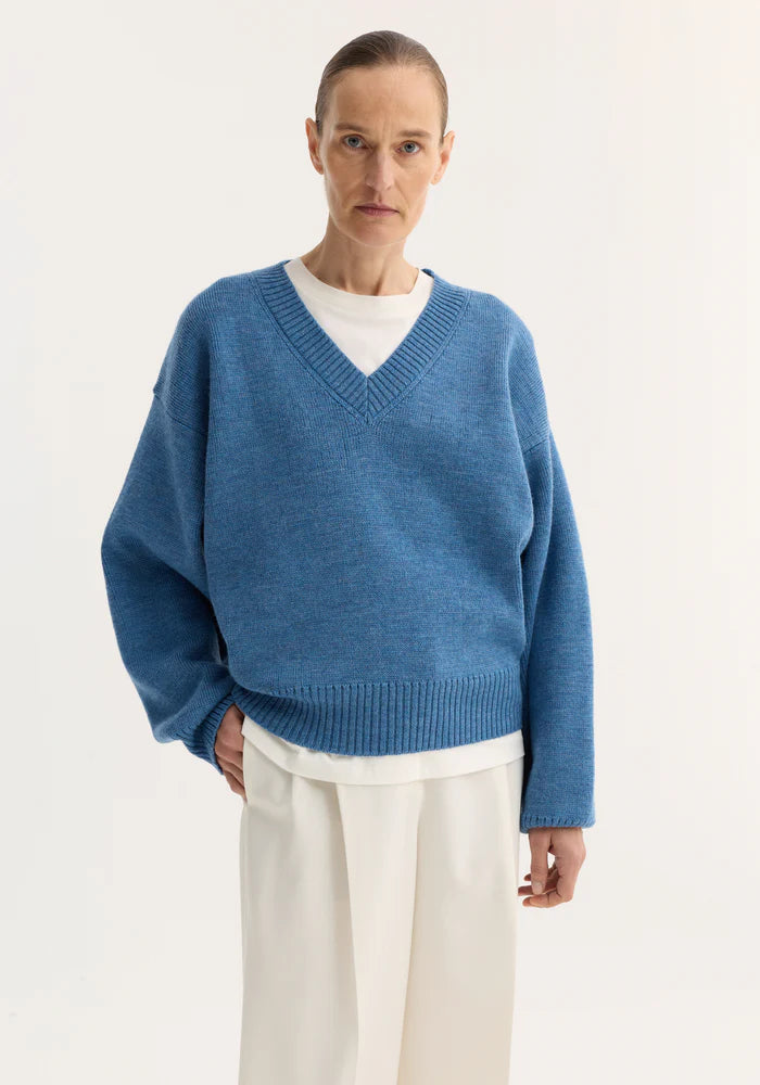 V-Neck Knitted Jumper in Denim Blue Melange
