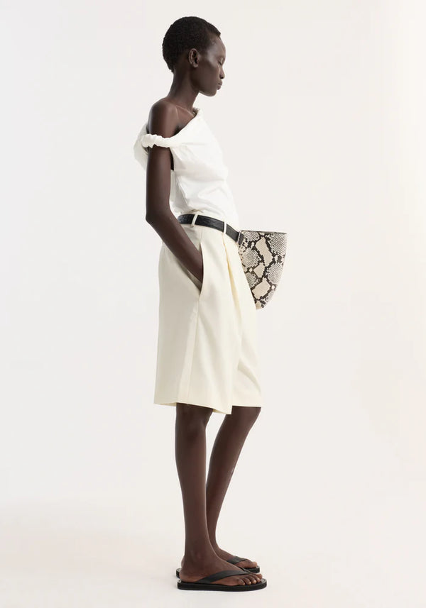 Tailored Single Pleat Shorts in Off White
