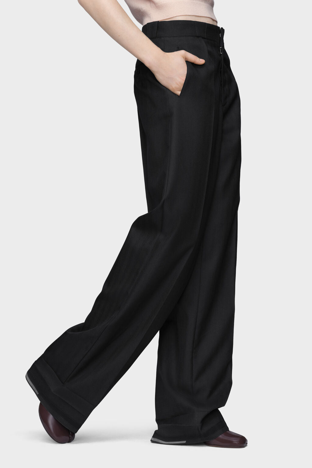 Tailored Wool Trousers in Black