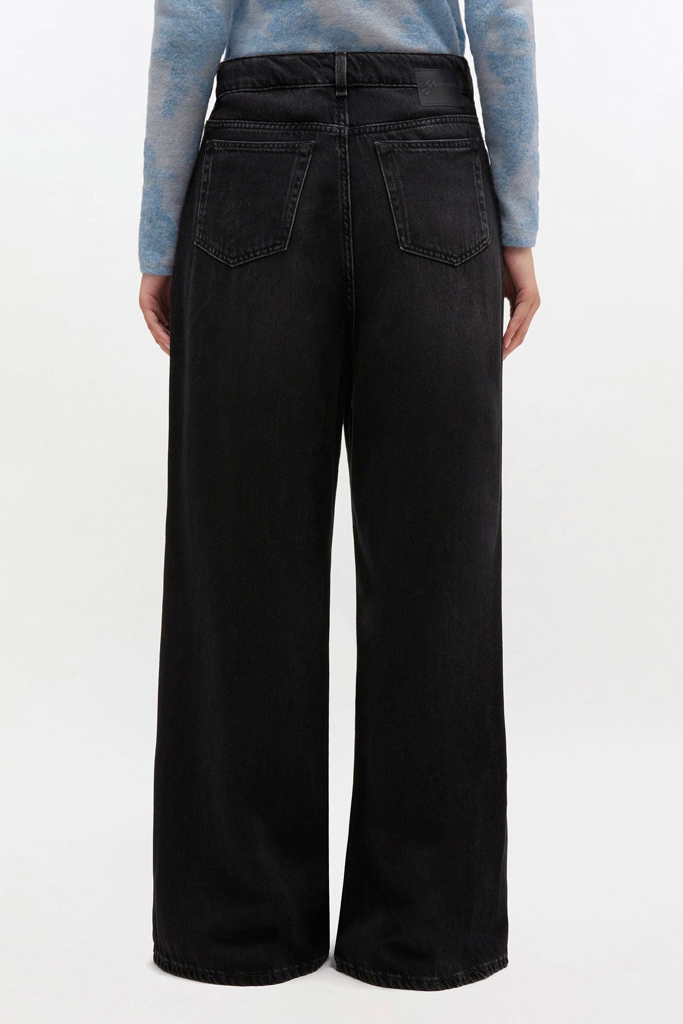 Baggy Jeans in Washed Black