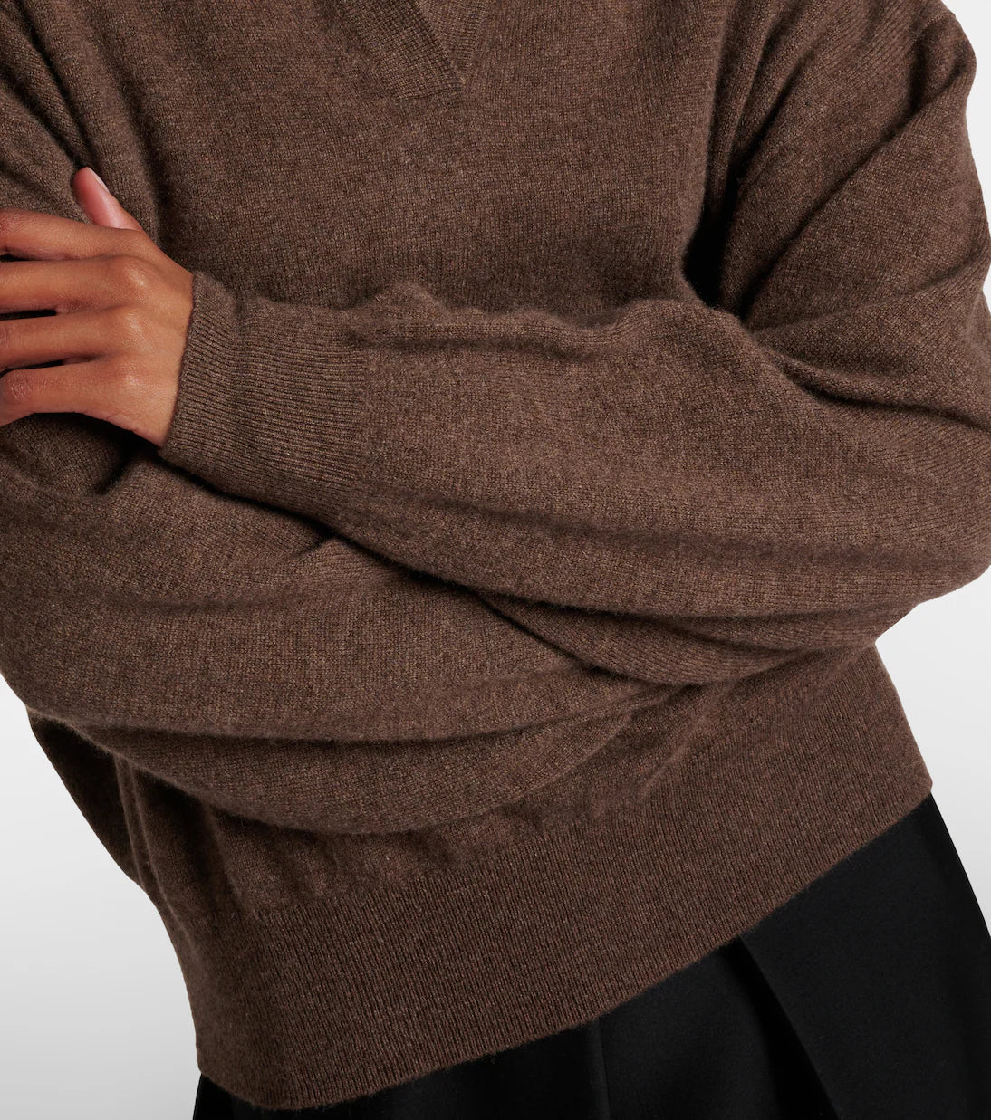 Katriel Sweater in Dark Truffle