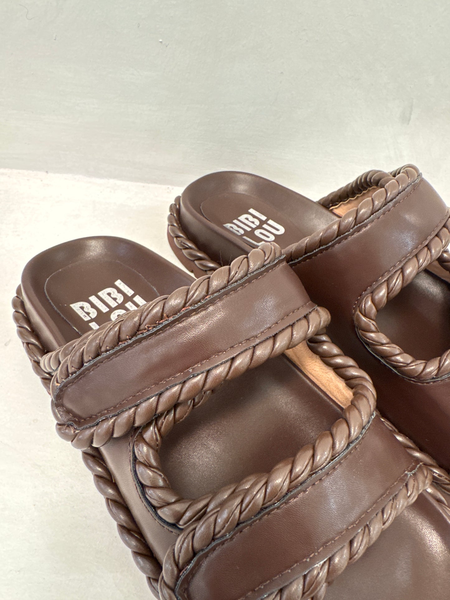 LAMA SANDAL - DARK BROWN - BIBI LOU