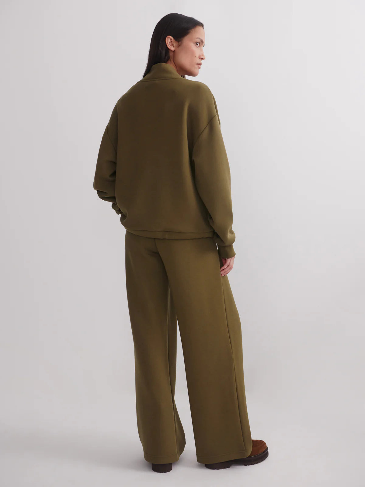 The Extra Wide Leg Pant 29.5" in Military Olive