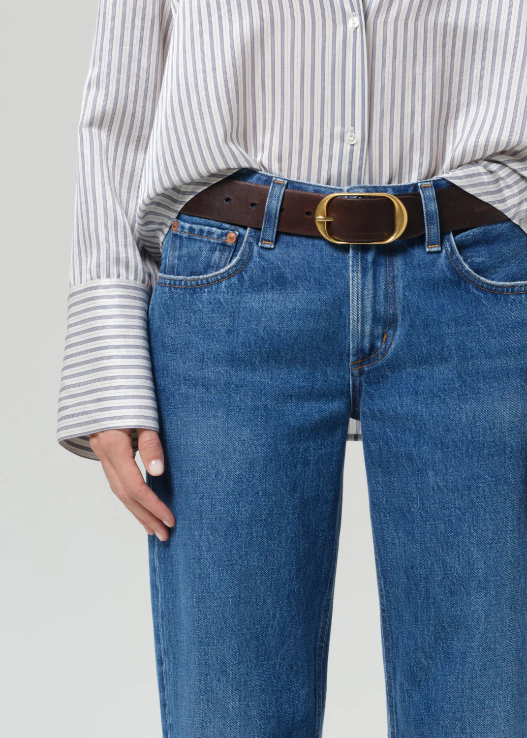 Faye Vintage Straight Jean in Azure Blue