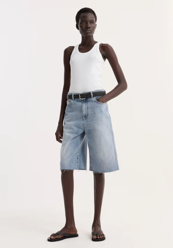 Baggy Fit Denim Shorts in Classic Blue