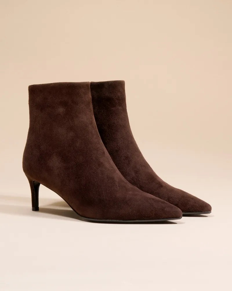 Noura Low Ankle Boots with Pointed Toe in Chocolate Suede