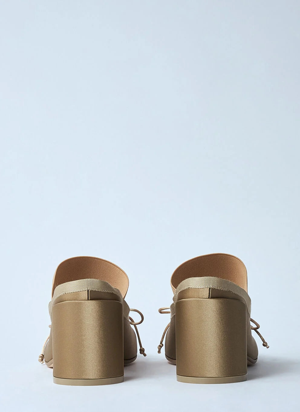 Block Heel Ballet Shoe in Nude