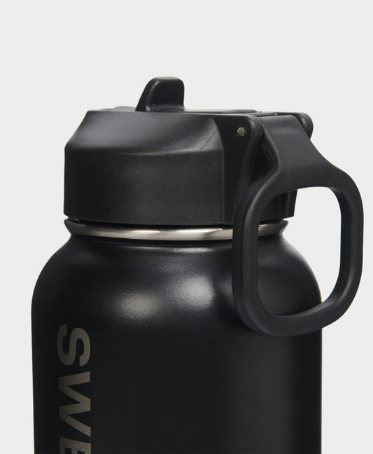 Keep It Chill Straw Water Bottle in Black