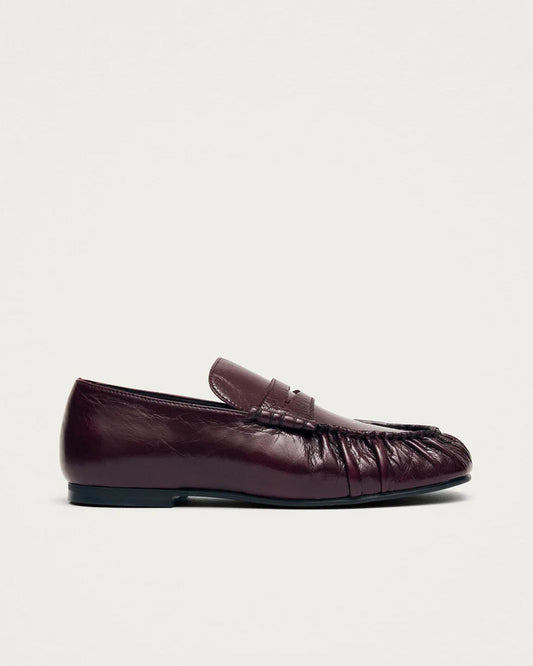 Aven Rift Leather Loafers in Burgundy