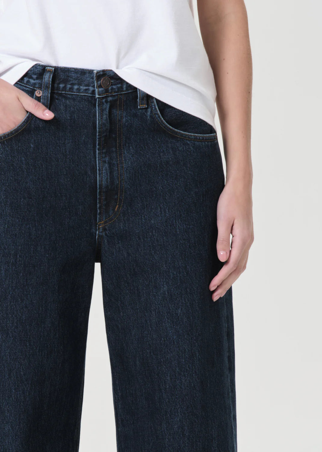 Low Curve Jeans in Pendulm