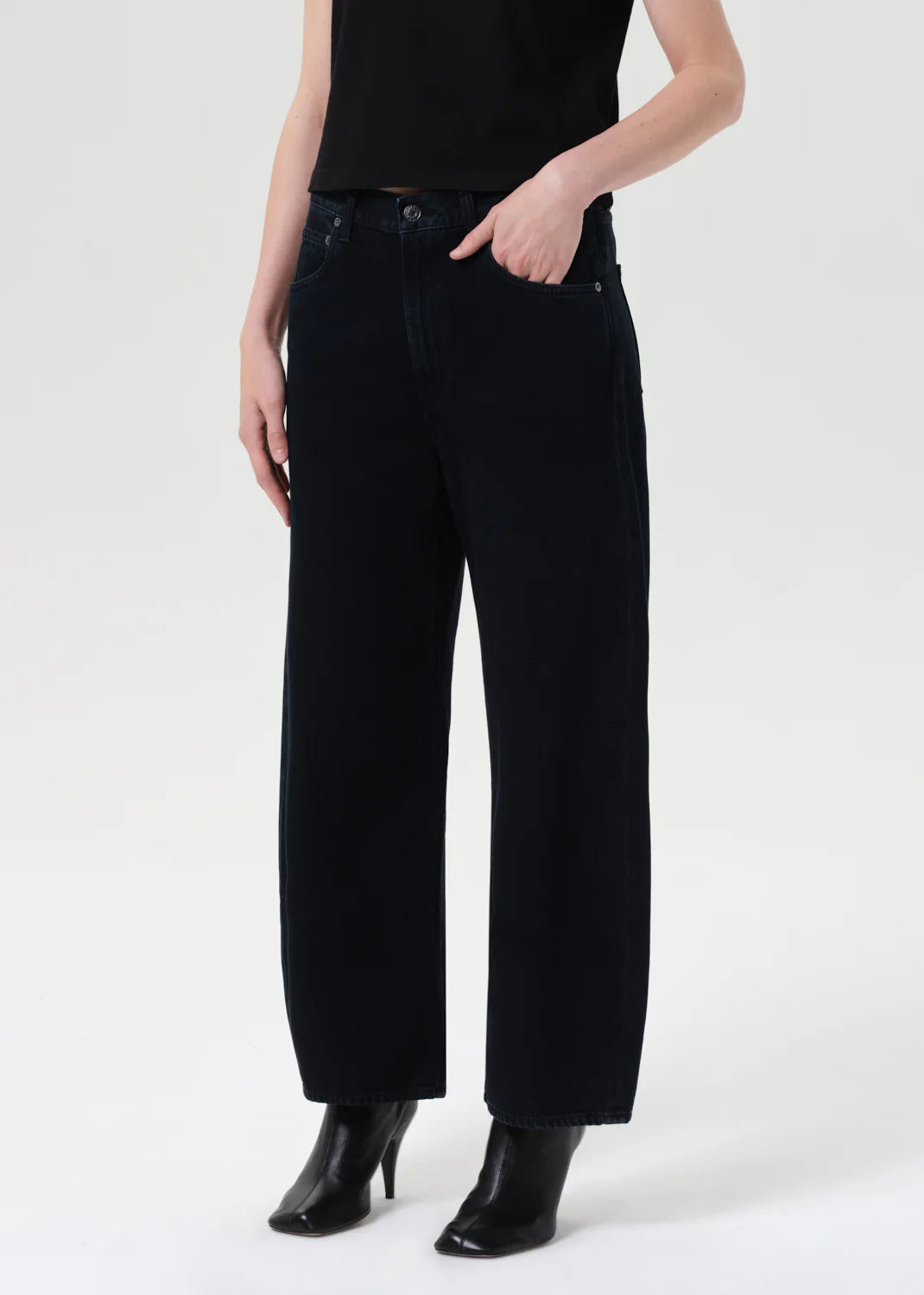 Low Curve Jean in Crushed
