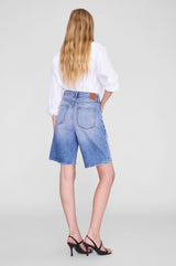 Jasper Short in Pacific Blue