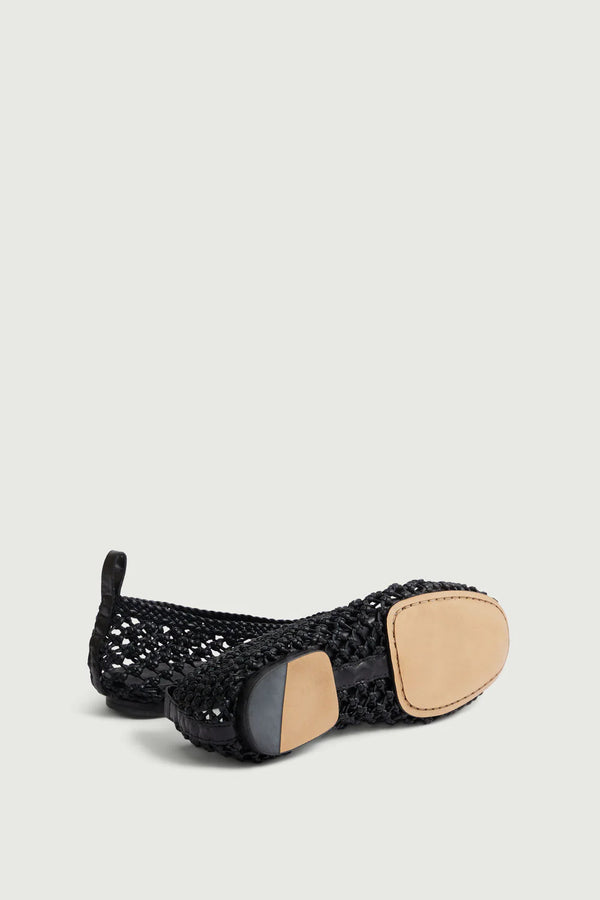Tosca Ballet Flats in Black