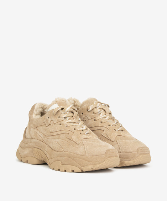 Addict Sneakers in Beige Suede