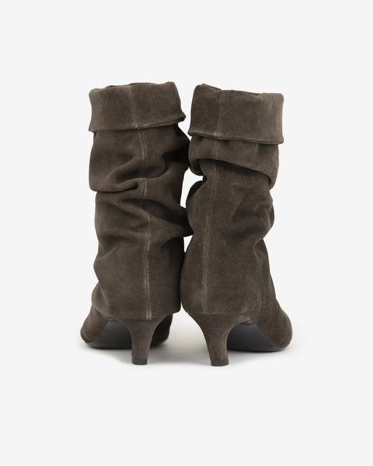 Virgee Boots in Chocolate Brown Suede