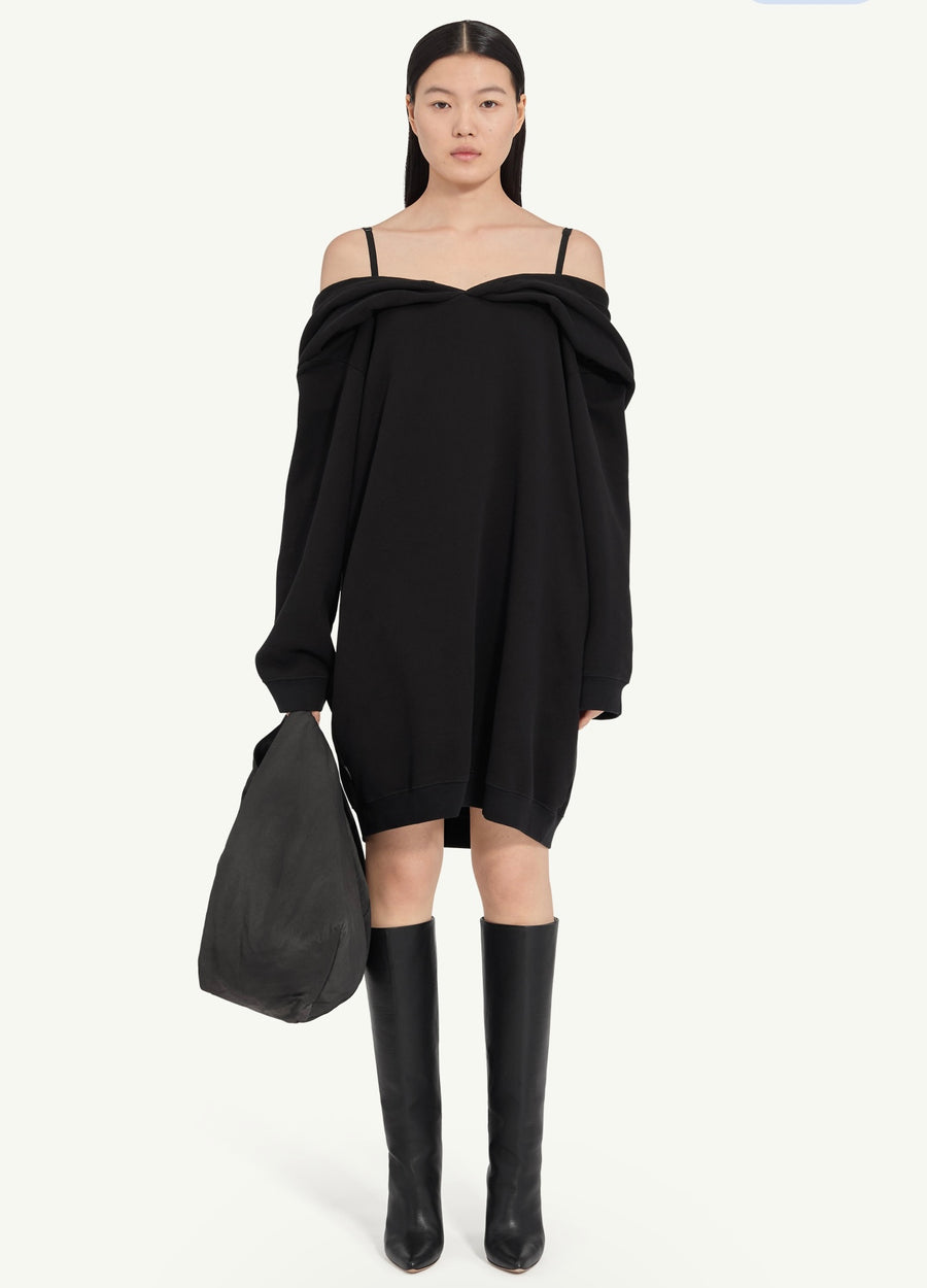 Sweatshirt Dress in Black