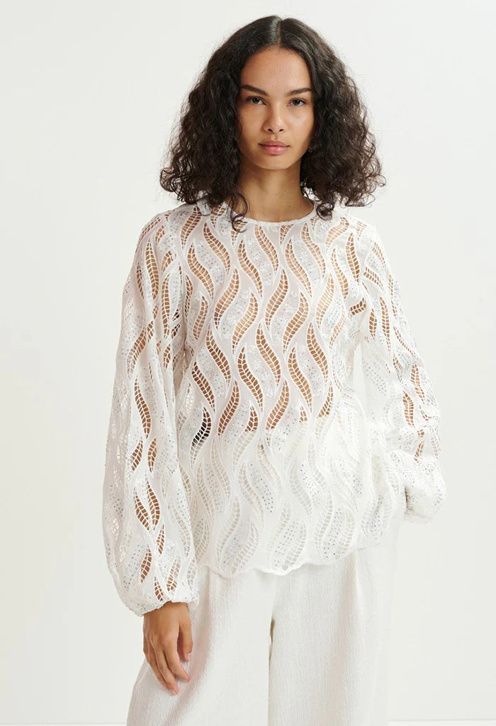 Hanover lace top white - Essentiel Antwerp