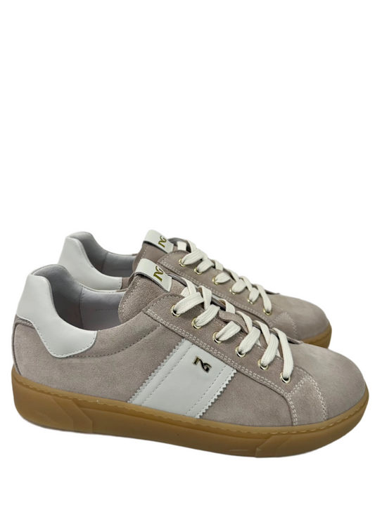 Mauve suede gumsole sneaker - Nero Giardini
