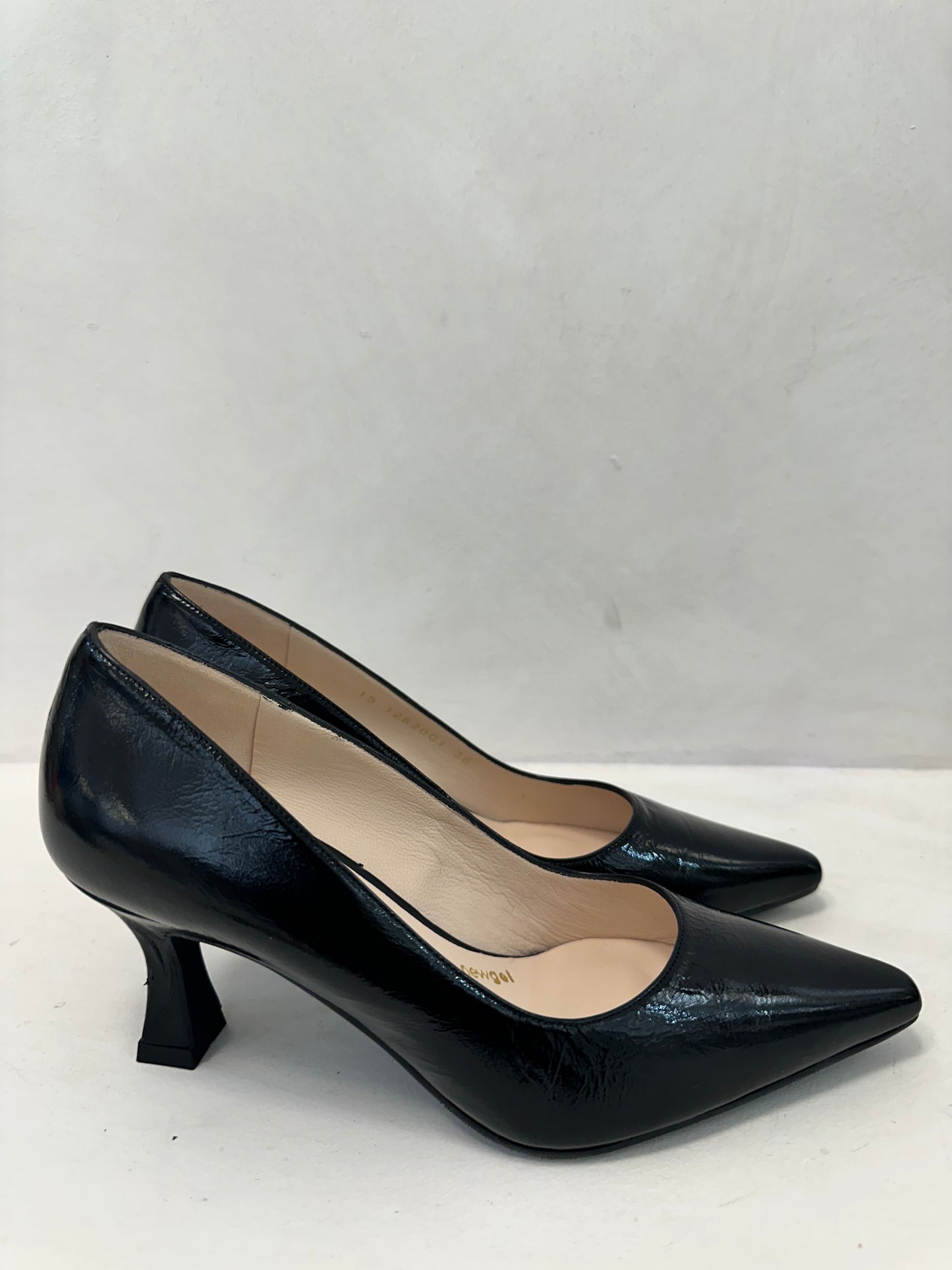 JONA MILANO BLACK - LODI