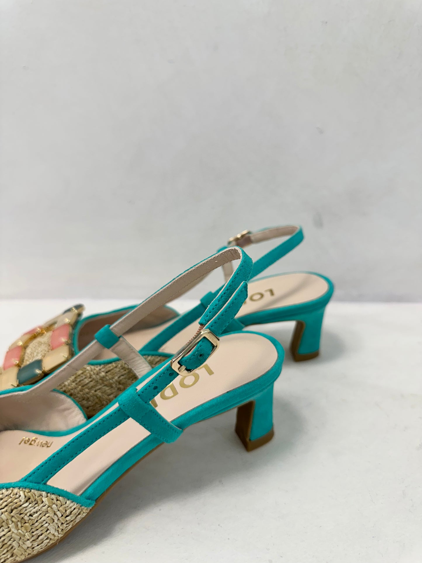 Chimane Heel