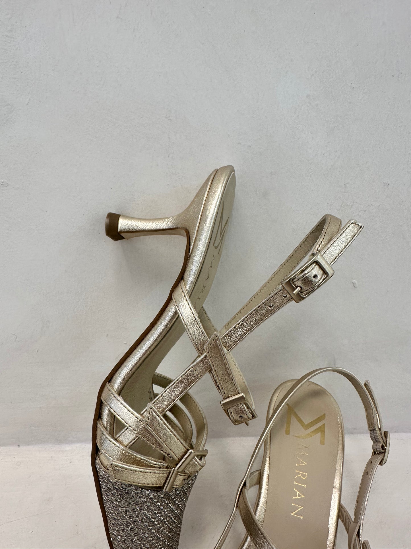 SUSI GOLD SLINGBACK SHOE-MARIAN