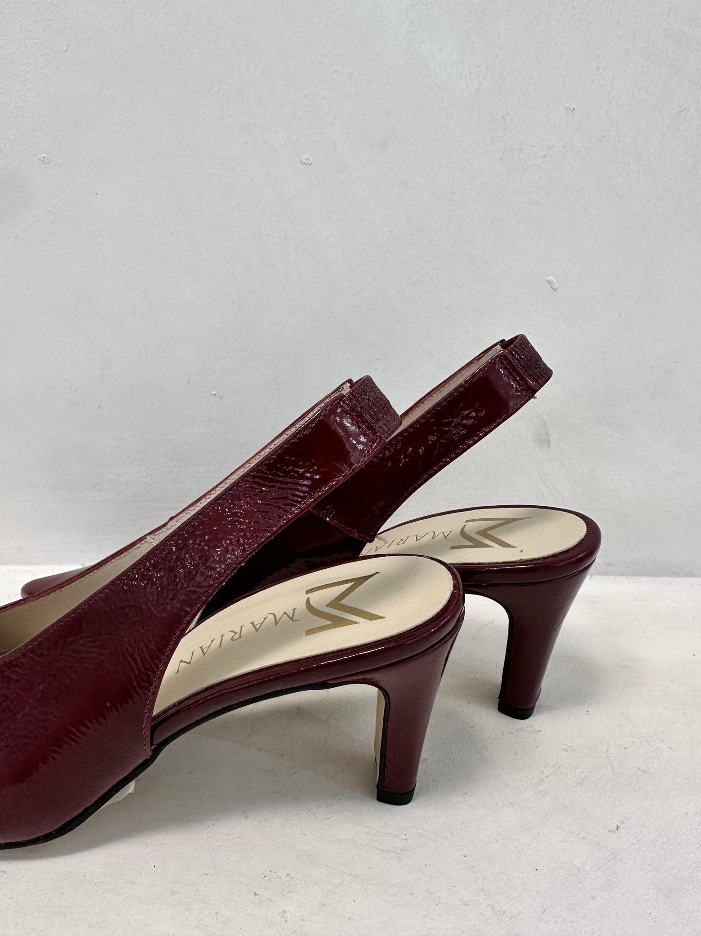 VENECIA BURGUNDY POINTY TOE HEEL- MARIAN