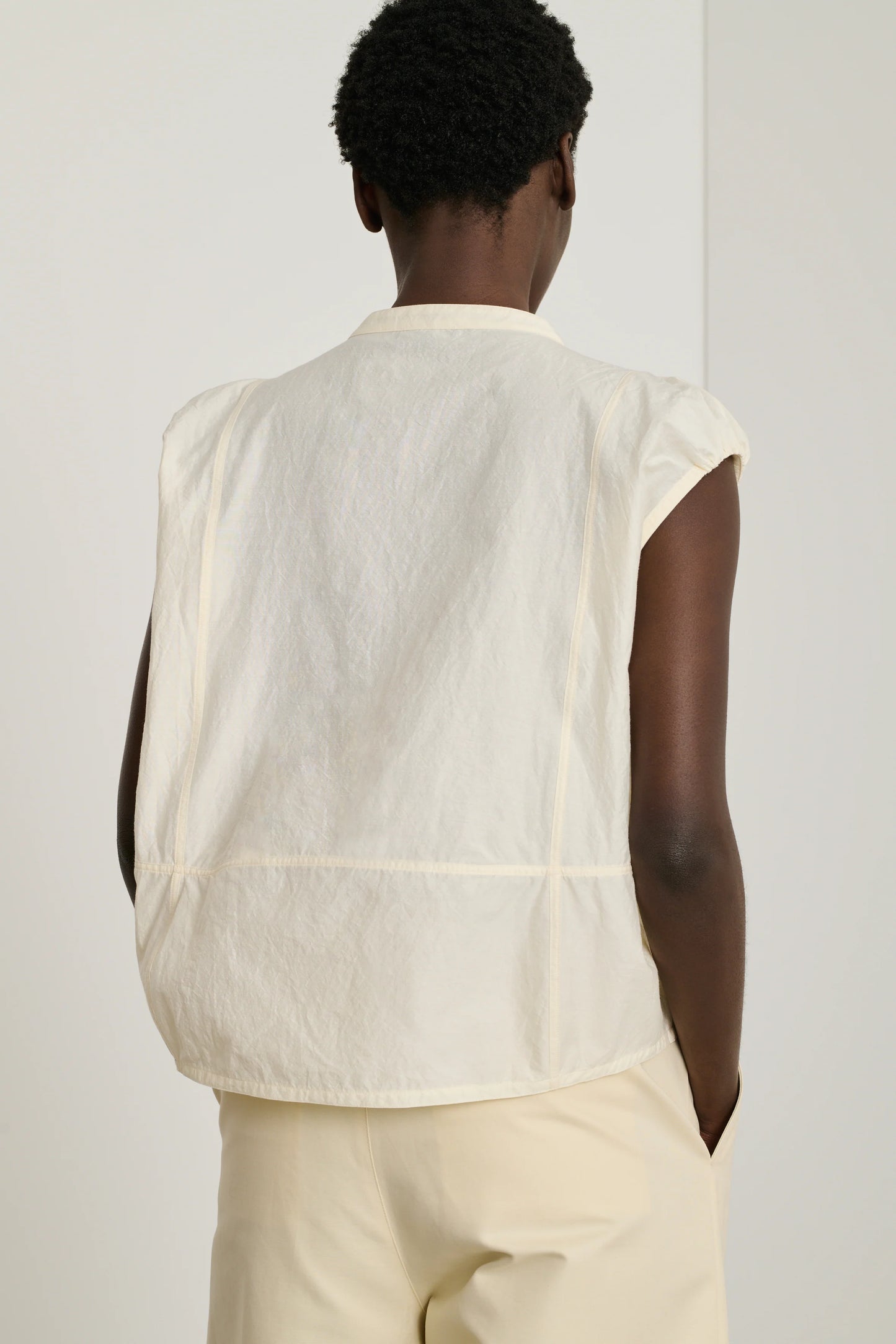 DANUBE SLEEVELESS BLOUSE - CREAM - SOEUR