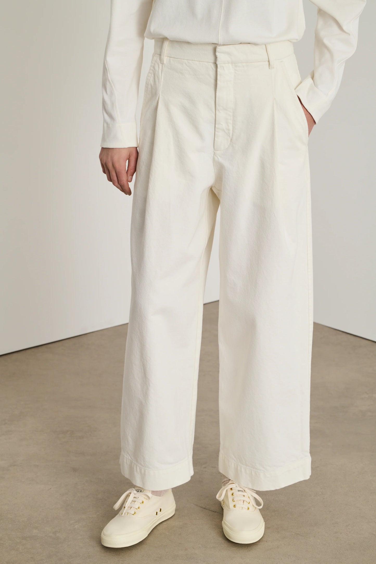 DEVY - WHITE TROUSERS - SOEUR