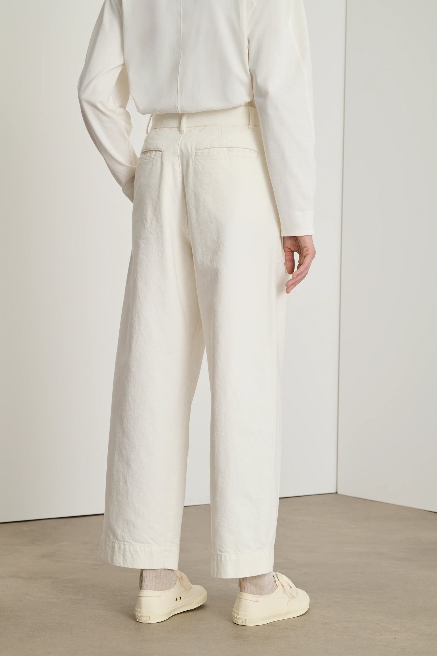 DEVY - WHITE TROUSERS - SOEUR