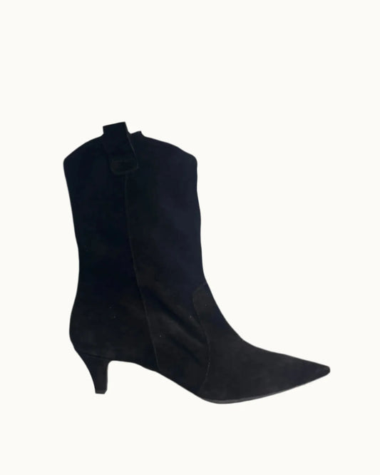 Checa Suede Pointy Toe Boot in Black