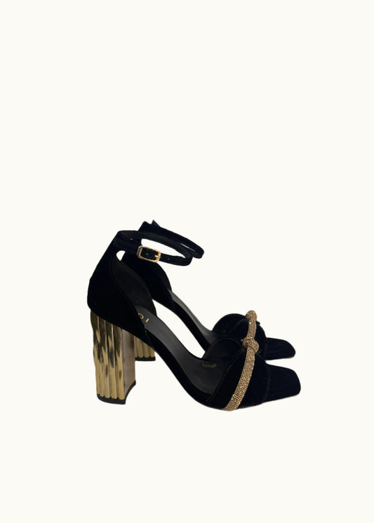 Welter Sandals in Black