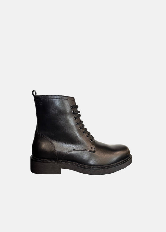 Lace Up Combat Boot in Black