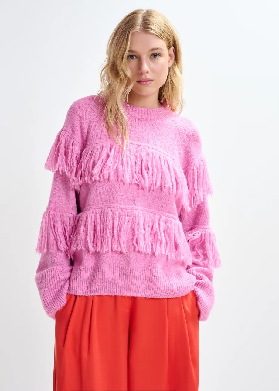 Sweater with Fringe Details in Pink