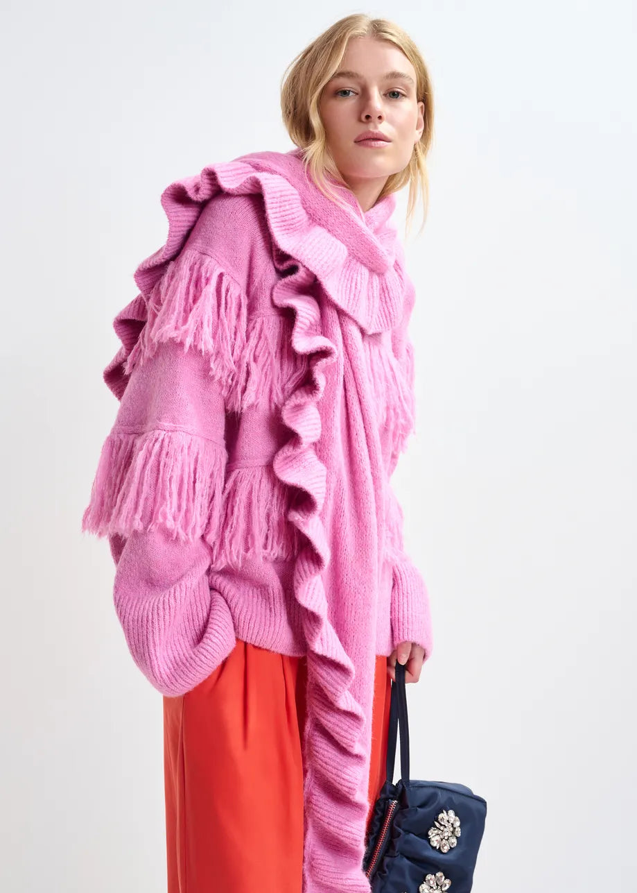 Sweater with Fringe Details in Pink