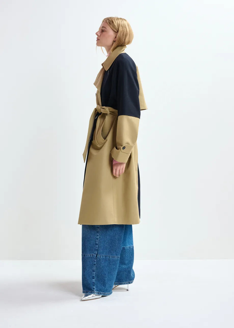 Colour Block Trench Coat in Beige/Navy