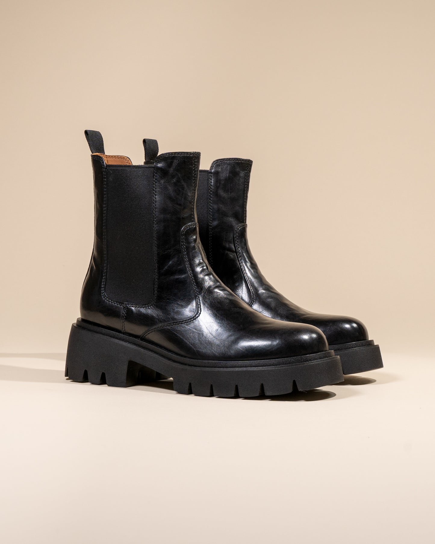 Arne Boots in Black
