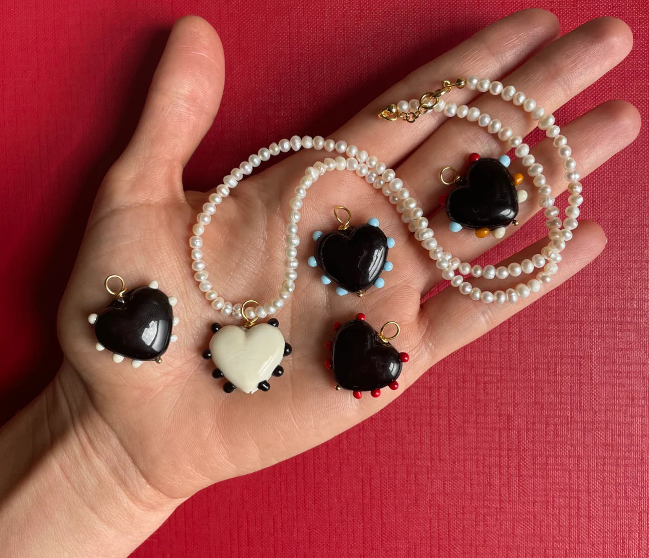 Glass Milagros Heart and Pearl Necklace in Ivory