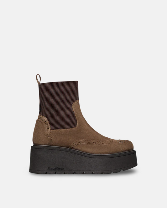 Nour Platform Boot in Brown Suede