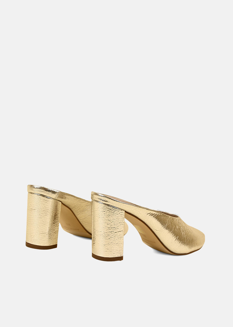 Block Heel Pump in Metallic Gold